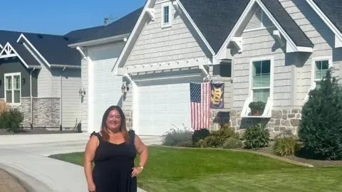 Might the US Interest Rate Reduction Stimulate the Housing Sector?